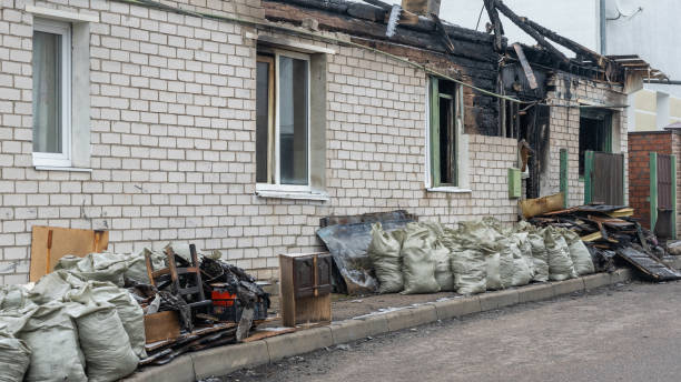 24/7 Emergency Fire Damage Removal experts in Homosassa Springs, FL